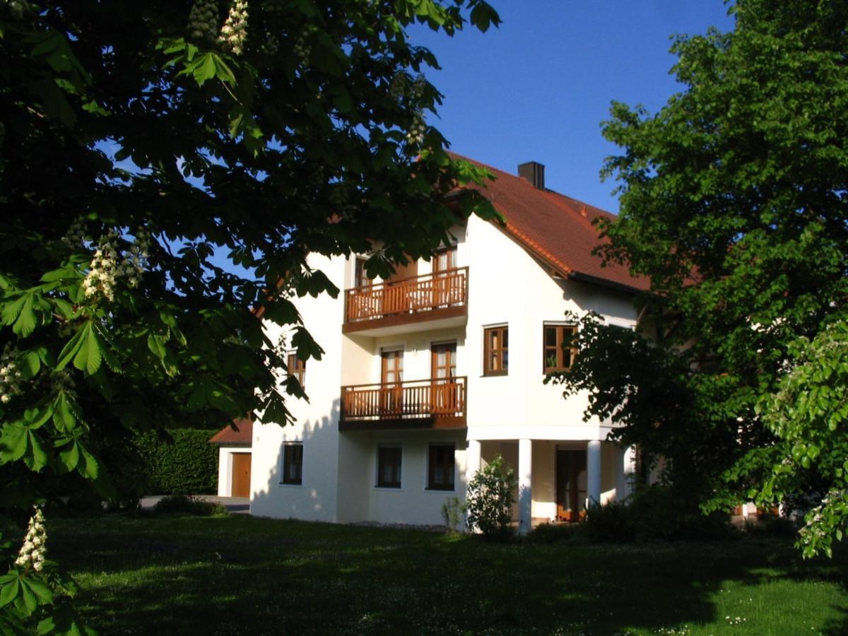 Pension Eva Neuhaus am Inn Exterior photo